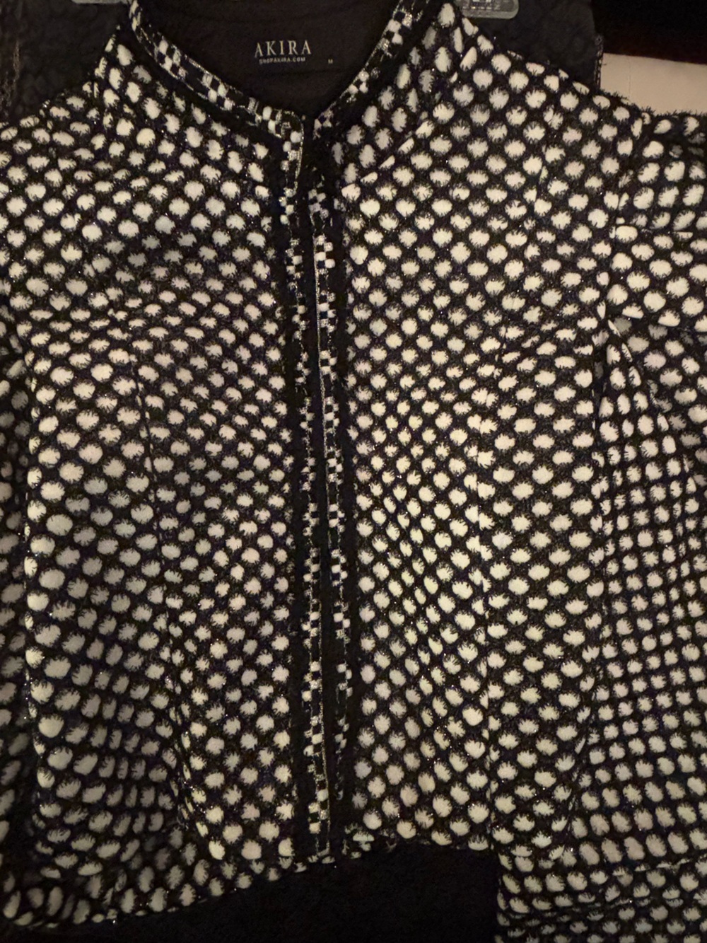 AKIRA Black & White Puff-Sleeve Cropped Jacket - Picture 5 of 5